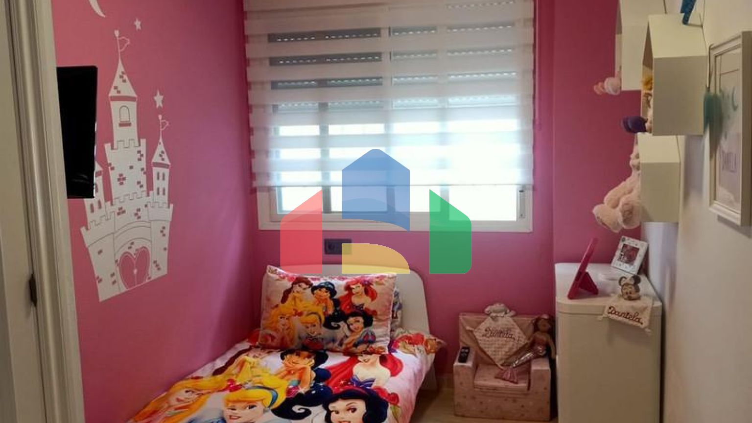 Квартира с террасой на верхнем этаже в Картаме