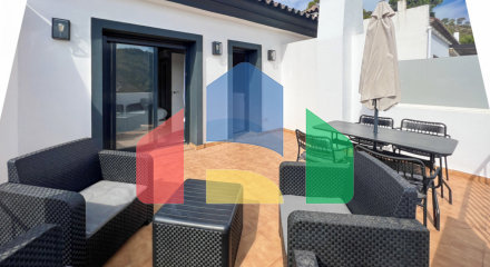 Изысканный двухуровневый пентхаус в самом сердце центра Бенахависа