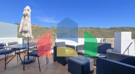 Изысканный двухуровневый пентхаус в самом сердце центра Бенахависа