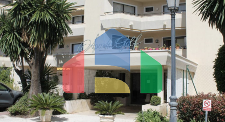 Эксклюзивная квартира с 2мя спальнями и панорамными видами на гольф и на море Эксклюзивная квартира с 2мя спальнями и панорамными видами на гольф и на море