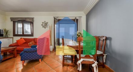 Очаровательный Таунхаус с Великолепными Видами в Касаресе