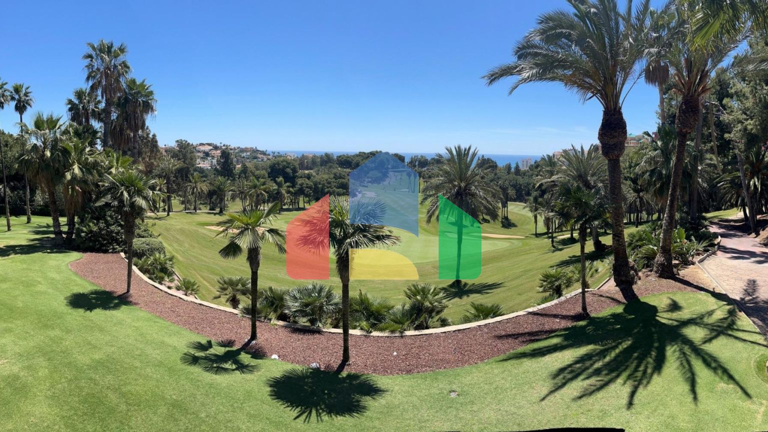 Роскошные новостройки в Torrequebrada Golf — эксклюзивная жизнь в Бенальмадене