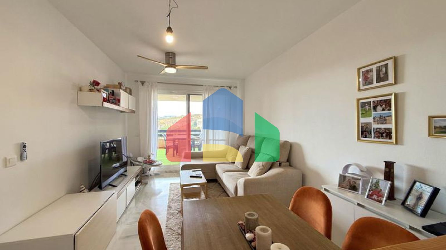 (EN) Opportunity ! Nice apartment with terrace, golf and sea views, in Casares Costa