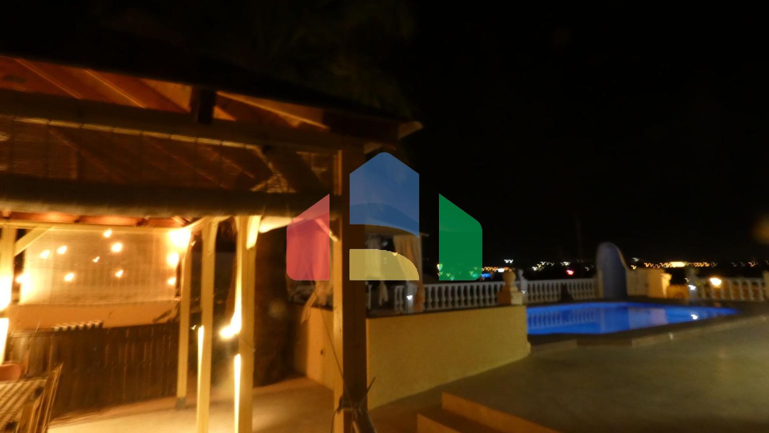 Вилла в Alfaz del Pi ID F0222