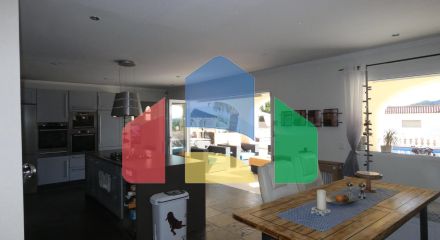 Вилла в Alfaz del Pi ID F0222