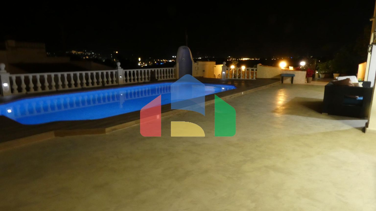 Вилла в Alfaz del Pi ID F0222