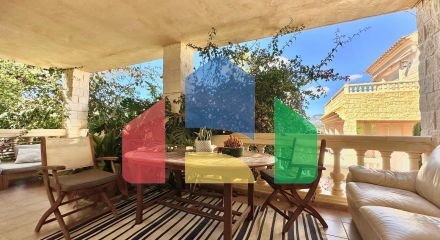 Beautiful townhouse in Albir with garden 15 minutes walk from the beach!