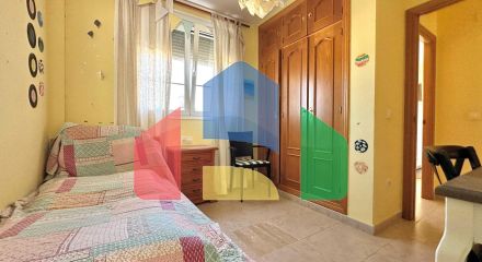 Красивый таунхаус в Альбире с садом в 15 минутах пешком от пляжа! Красивый таунхаус в Альбире с садом в 15 минутах пешком от пляжа!