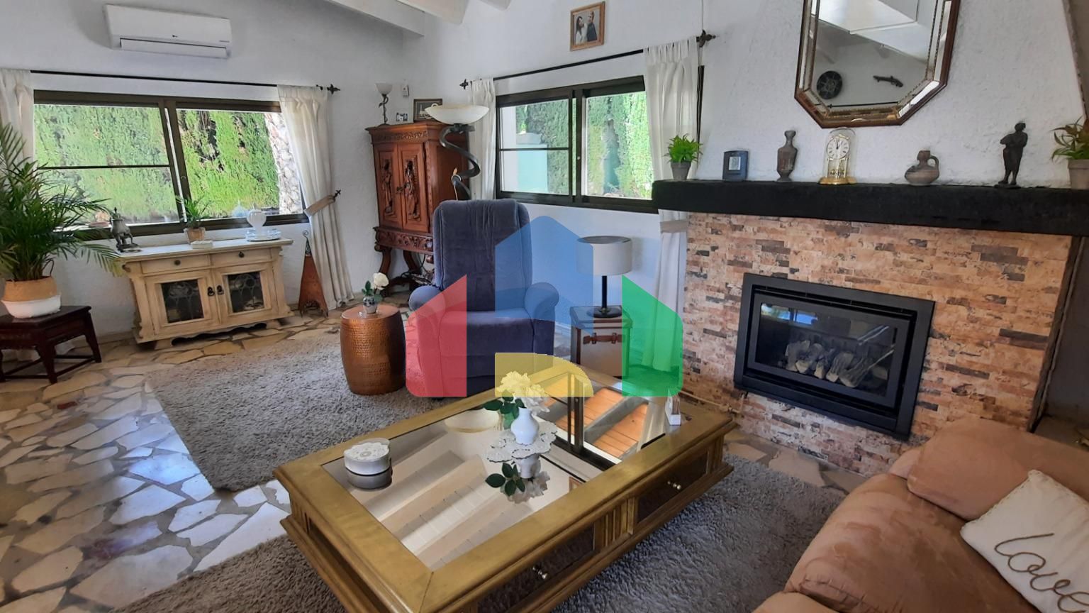 Вилла в l’Alfas del Pi ID F0352