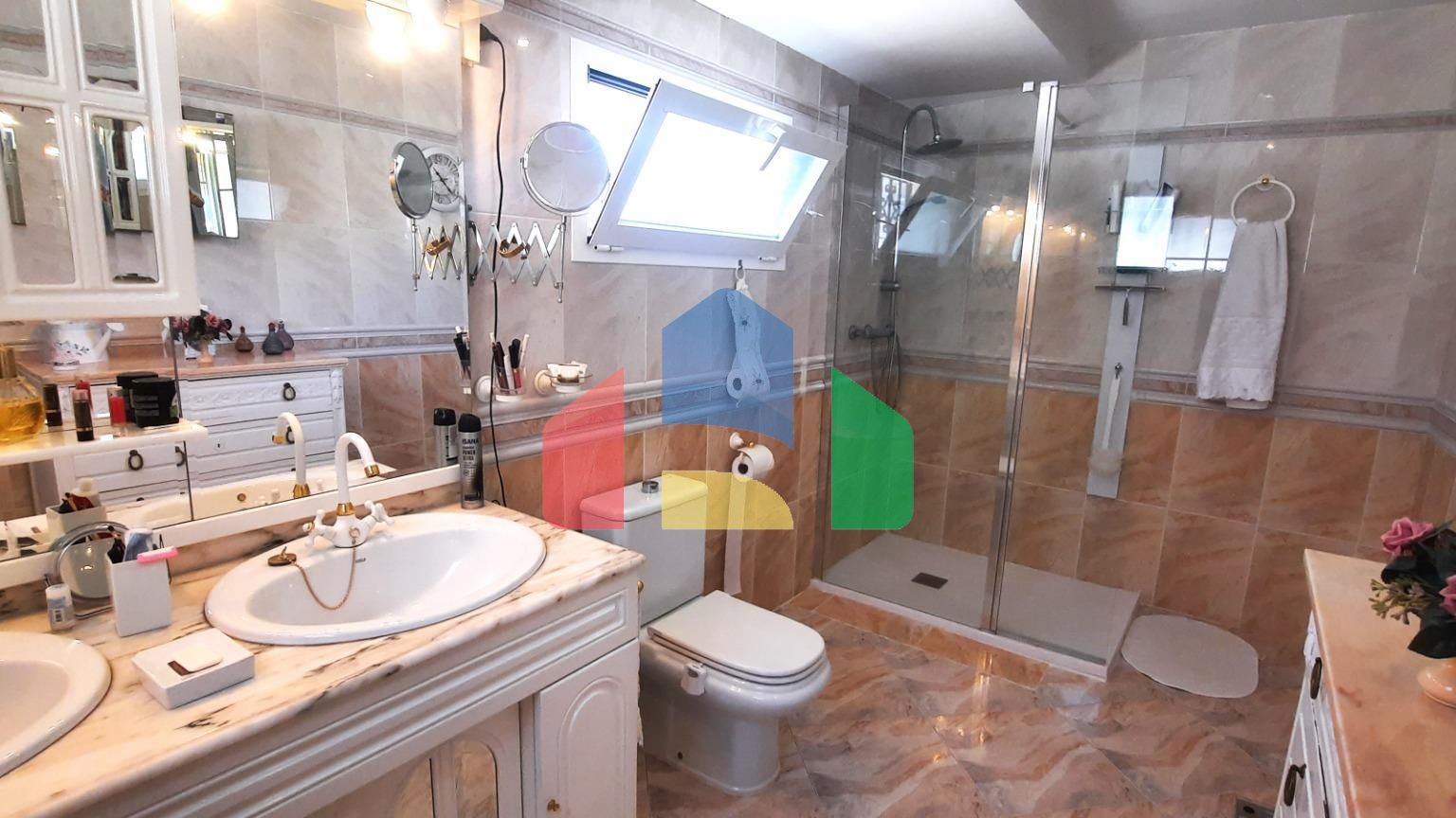 Вилла в l’Alfas del Pi ID F0352