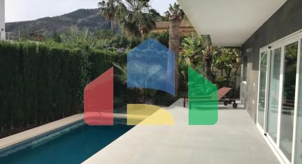 РОСКОШНАЯ ВИЛЛА В САМОМ СЕРДЦЕ АЛЬБИРА