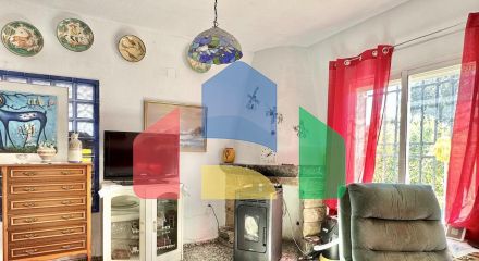 ПРЕКРАСНАЯ ВИЛЛА В АЛЬФАС-ДЕЛЬ-ПИ