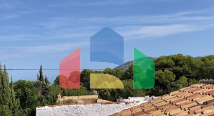 ПРЕКРАСНАЯ ВИЛЛА В АЛЬФАС-ДЕЛЬ-ПИ