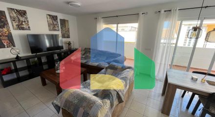 Semi-detached house with guest apartment