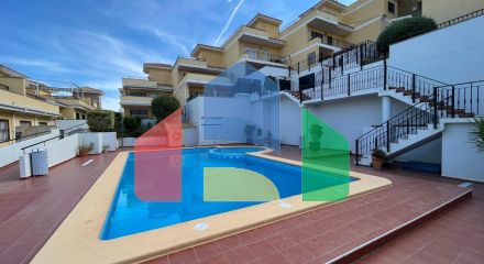 Смежный дом с гостевой квартирой