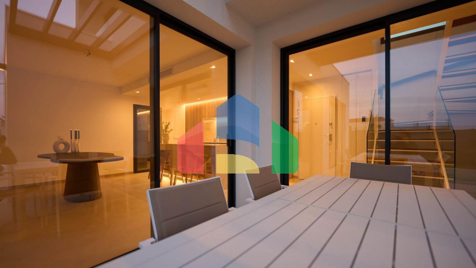 НОВЫЕ ВИЛЛЫ В АЛЬФАС-ДЕЛЬ-ПИ