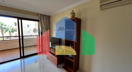 Просторная квартира на продажу в Альбире с панорамными видами