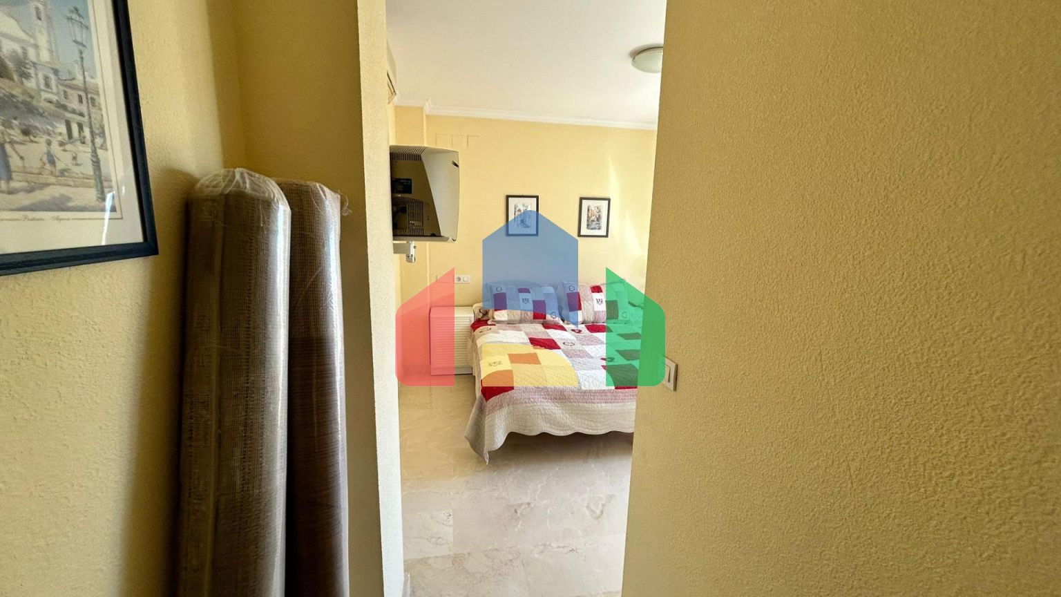 Просторная квартира на продажу в Альбире с панорамными видами