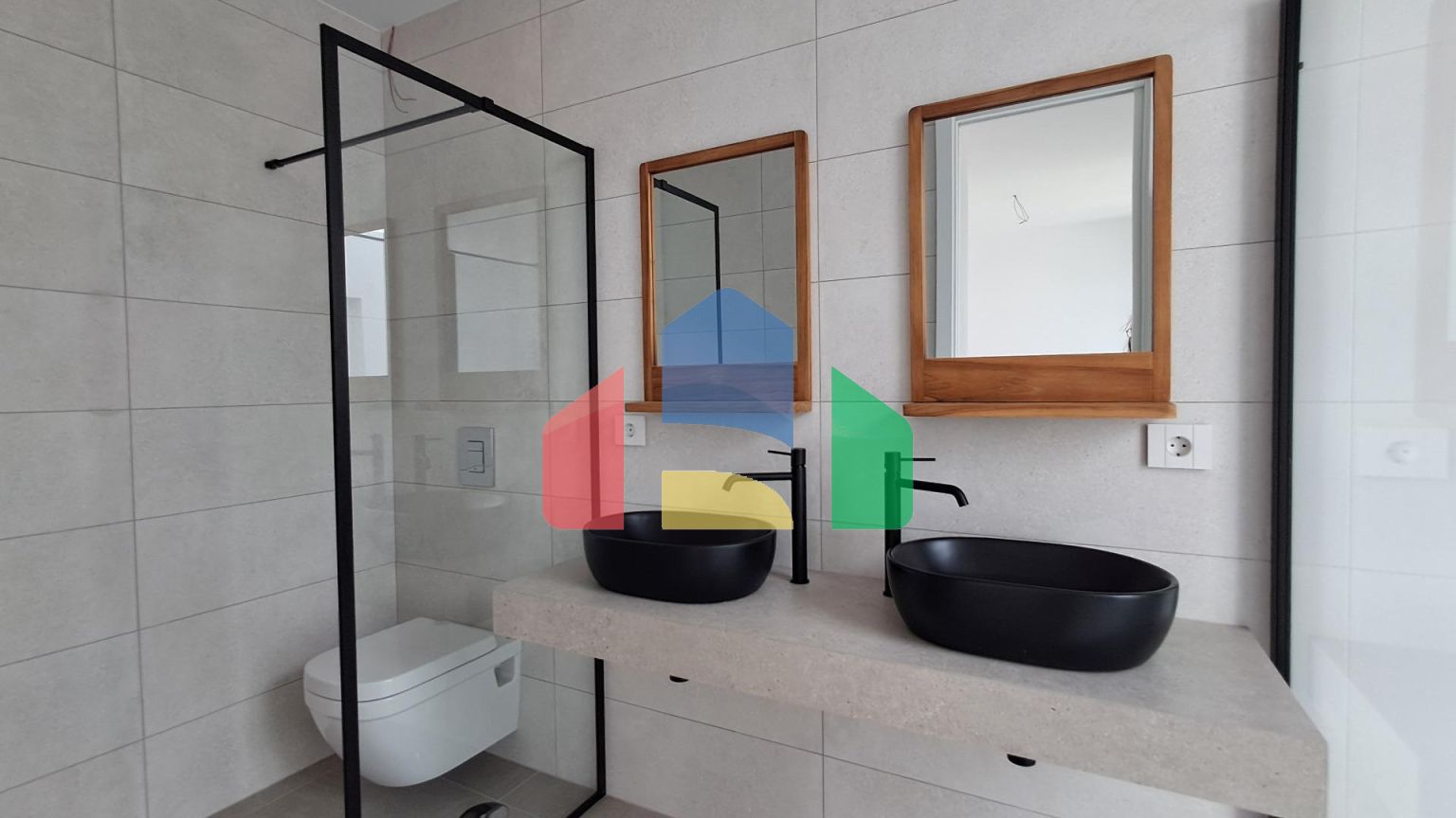 Эксклюзивные виллы новой постройки в Эль-Альбире – средиземноморский стиль жизни от Sierra Helada