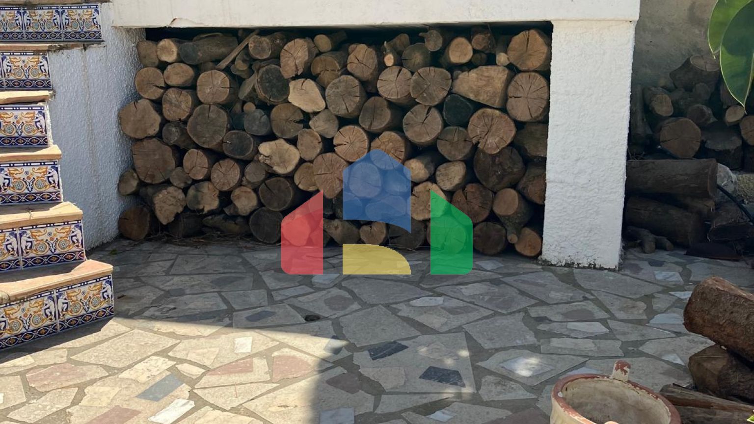 Вилла в Альбире