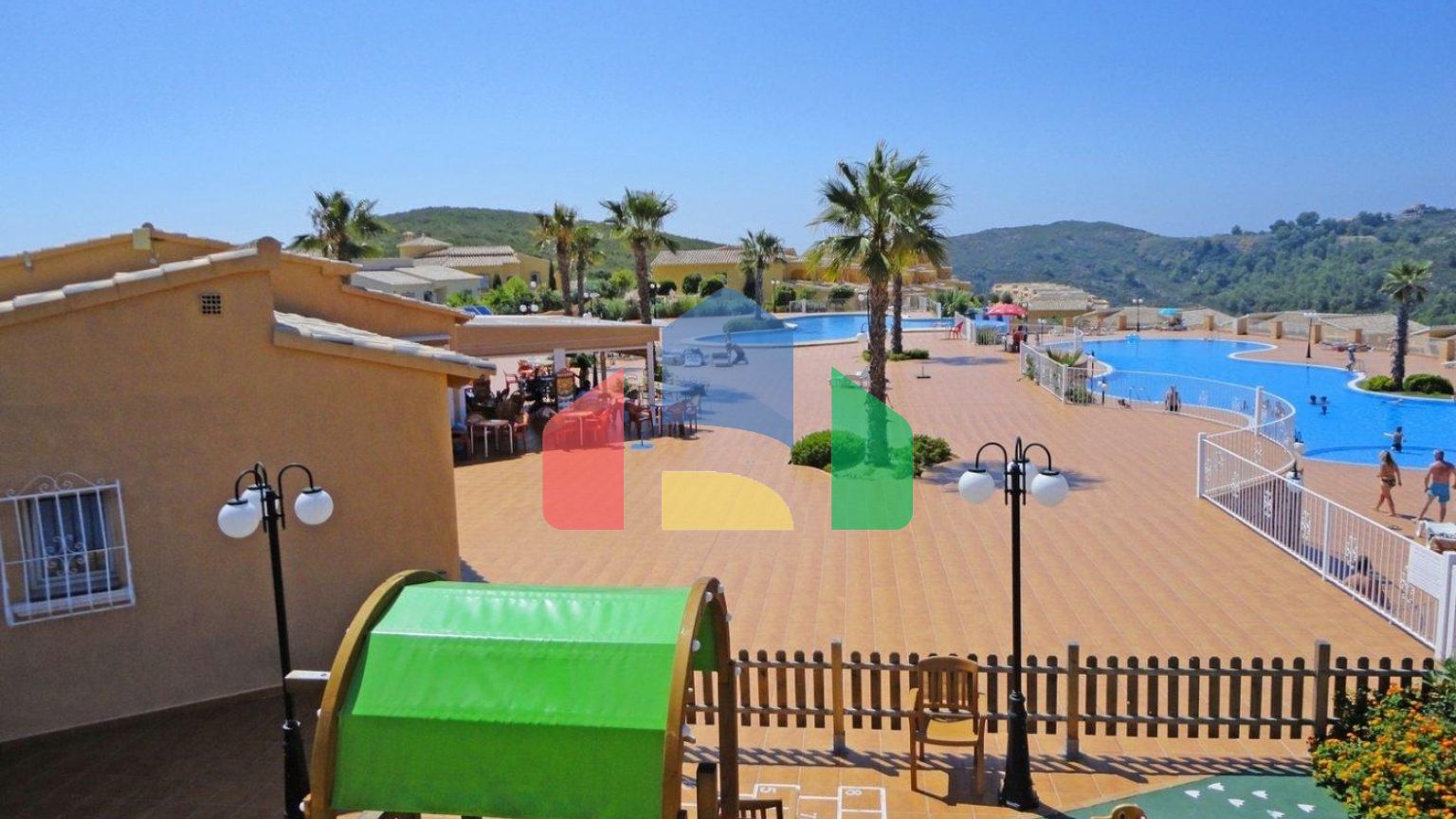 НОВЫЕ КВАРТИРЫ В В КУМБРЕ-ДЕЛЬ-СОЛЬ