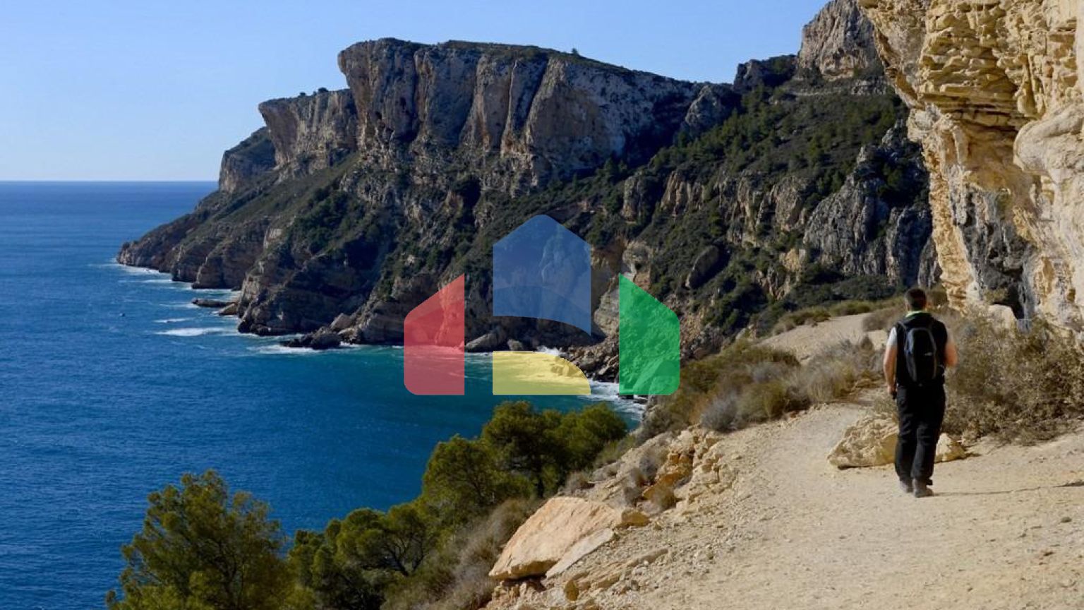 СОВРЕМЕННАЯ ВИЛЛА НОВОЙ СТРОИТЕЛЬСТВА В КУМБРЕС-ДЕЛЬ-СОЛЬ