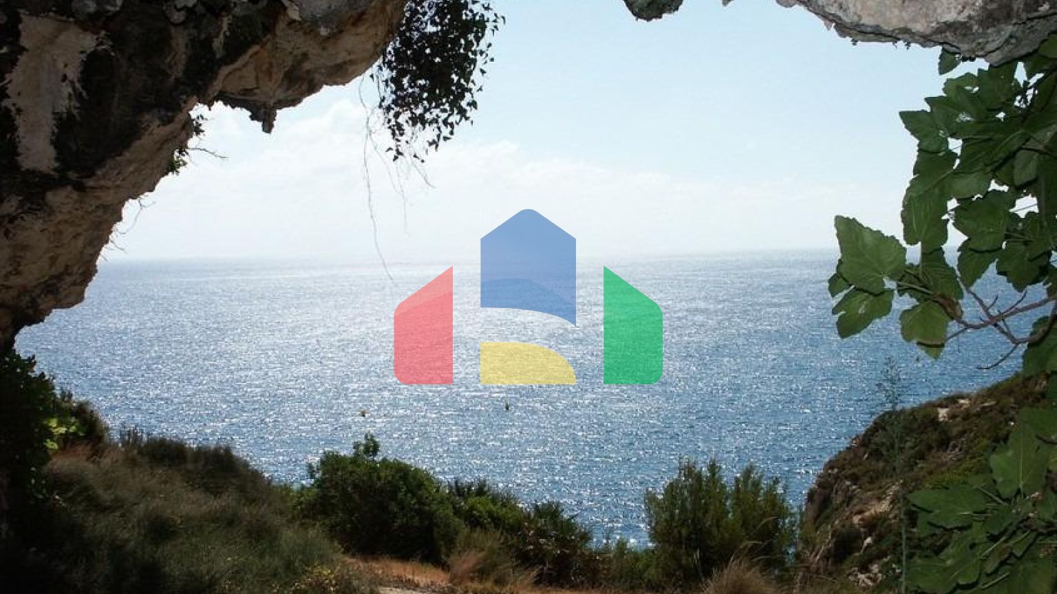 СОВРЕМЕННАЯ ВИЛЛА НОВОЙ СТРОИТЕЛЬСТВА В КУМБРЕС-ДЕЛЬ-СОЛЬ