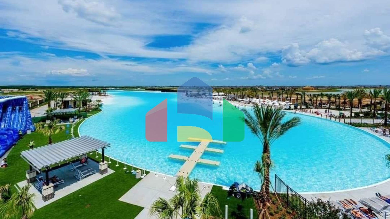 НОВЫЕ ВИЛЛЫ В ЧАСТНОМ ЗАКРЫТОМ КУРОРТЕ В ПРОВИНЦИИ МУРСИЯ