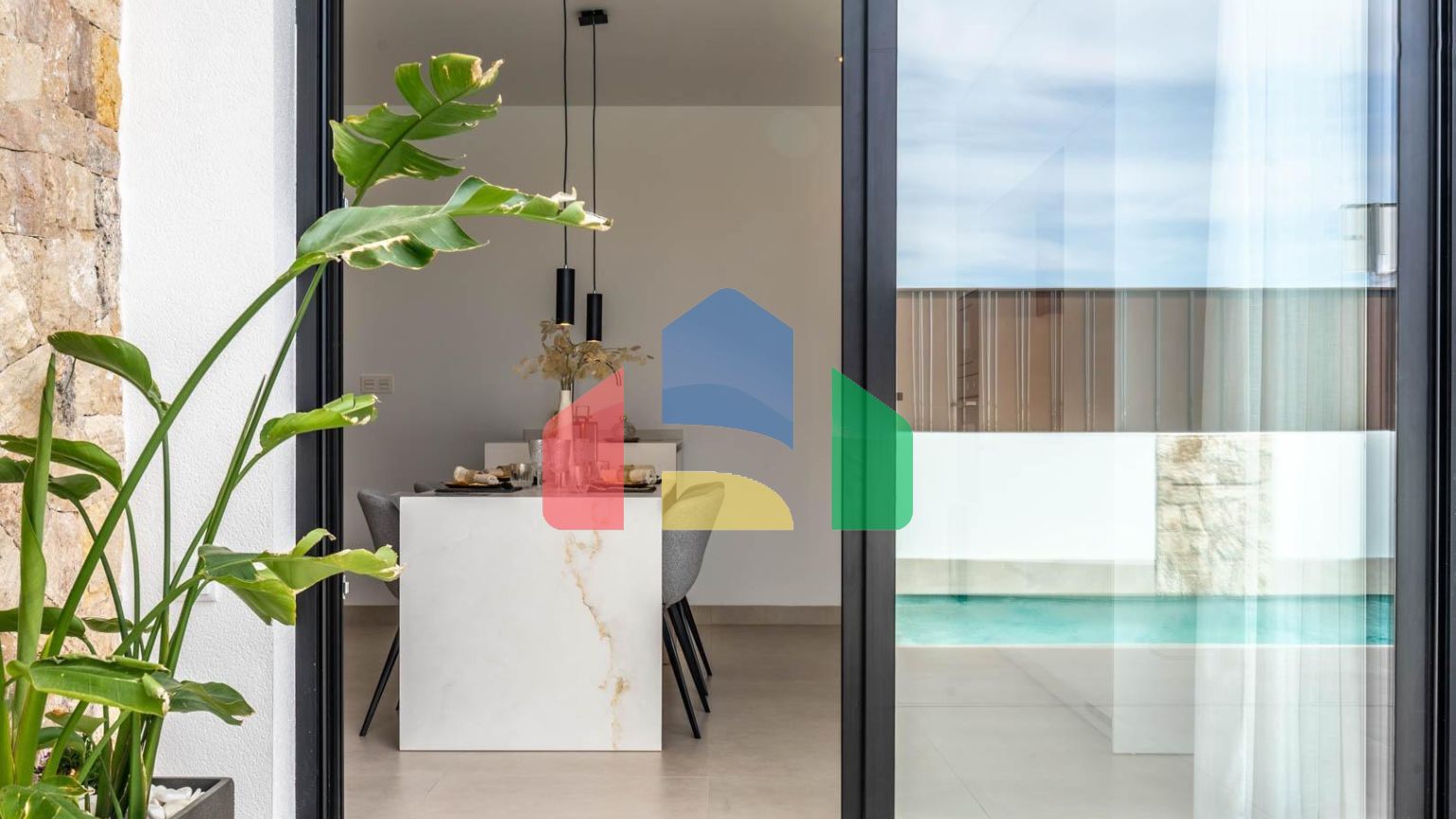 Новые независимые виллы с частным бассейном и солярием в Рольдане, Торре-Пачеко