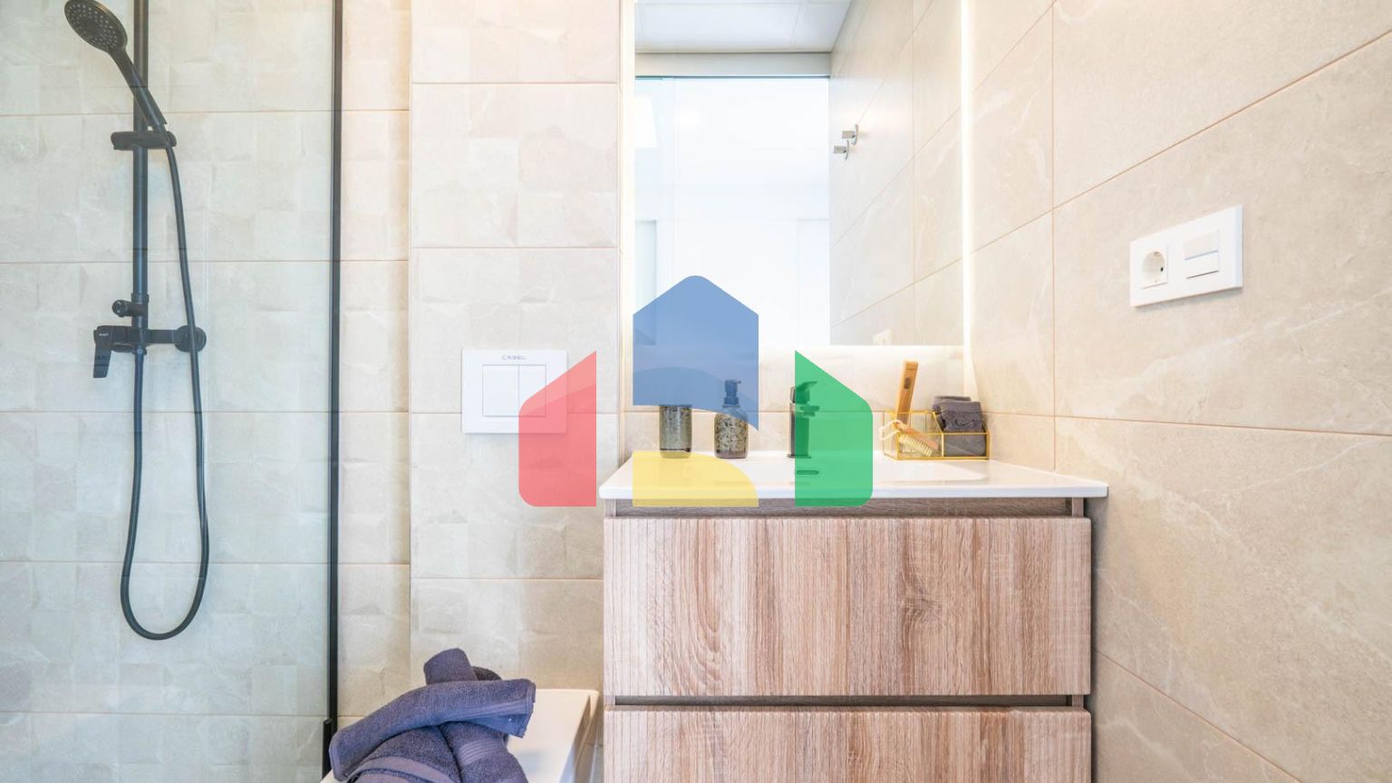 Новые независимые виллы с частным бассейном и солярием в Рольдане, Торре-Пачеко