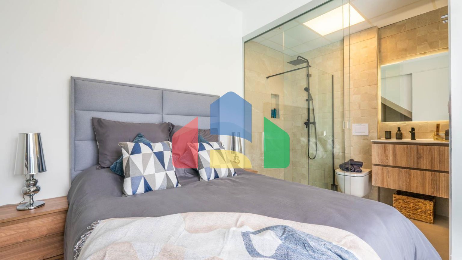 Новые независимые виллы с частным бассейном и солярием в Рольдане, Торре-Пачеко