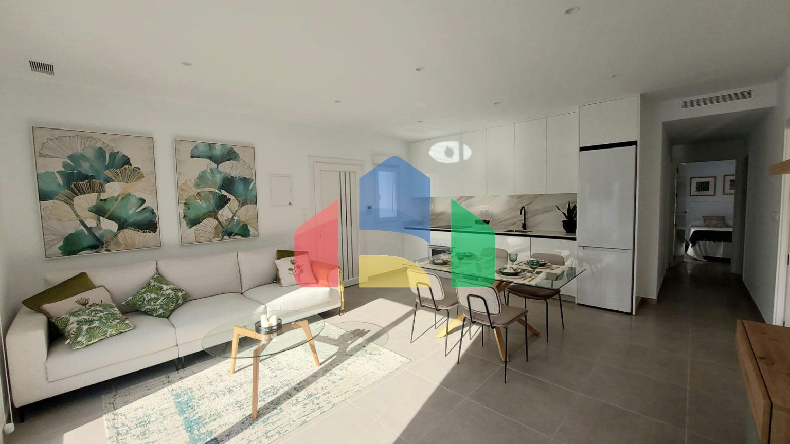 НОВЫЕ ВИЛЛЫ В РОЛДАНЕ