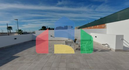 НОВЫЕ ВИЛЛЫ В РОЛДАНЕ