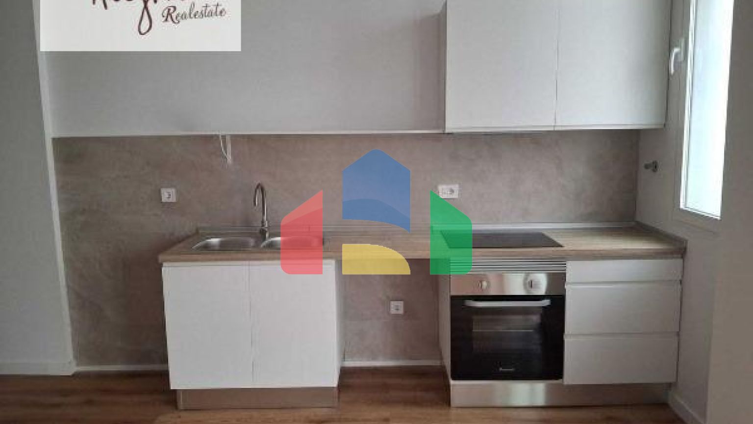 Студия в Torrent ID V364