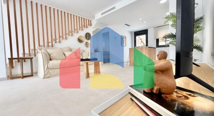 New Build Townhouses for Sale in Cox – 44 Modern Homes with Great Amenities