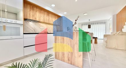 Продажа новых таунхаусов в Коксе — 44 современных дома с удобствами