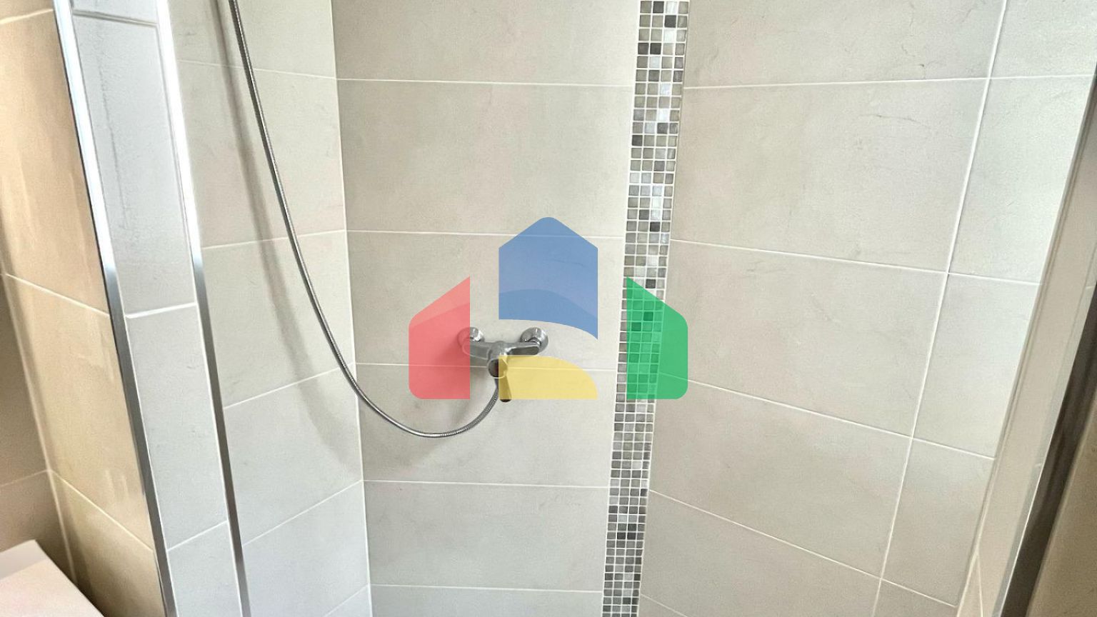 Продается доходный дом в Валенсии