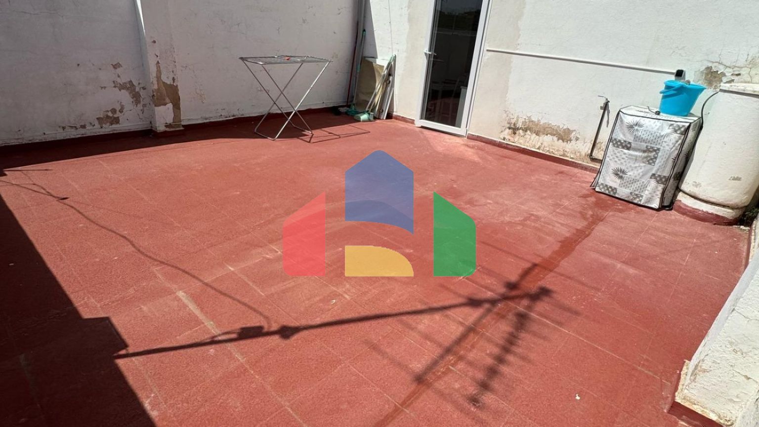 Продается доходный дом в Валенсии