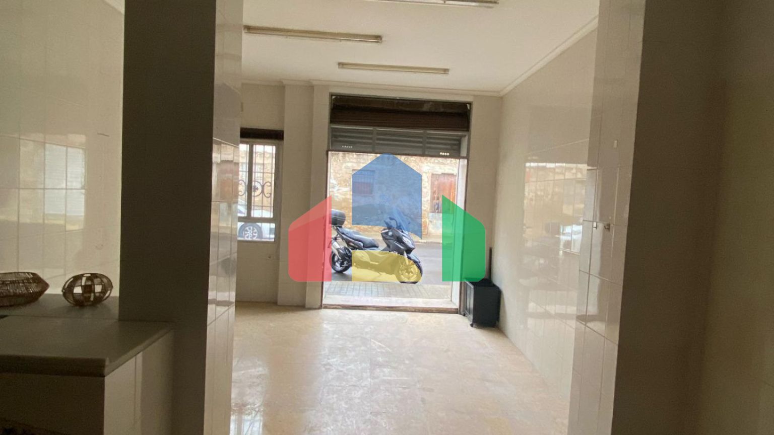 Продается доходный дом в Валенсии