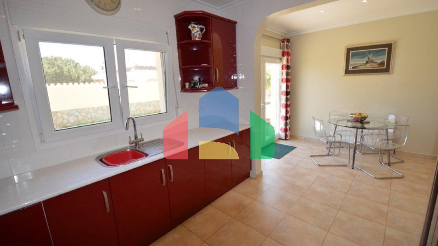 Большая вилла в престижном районе Кабо Роиг