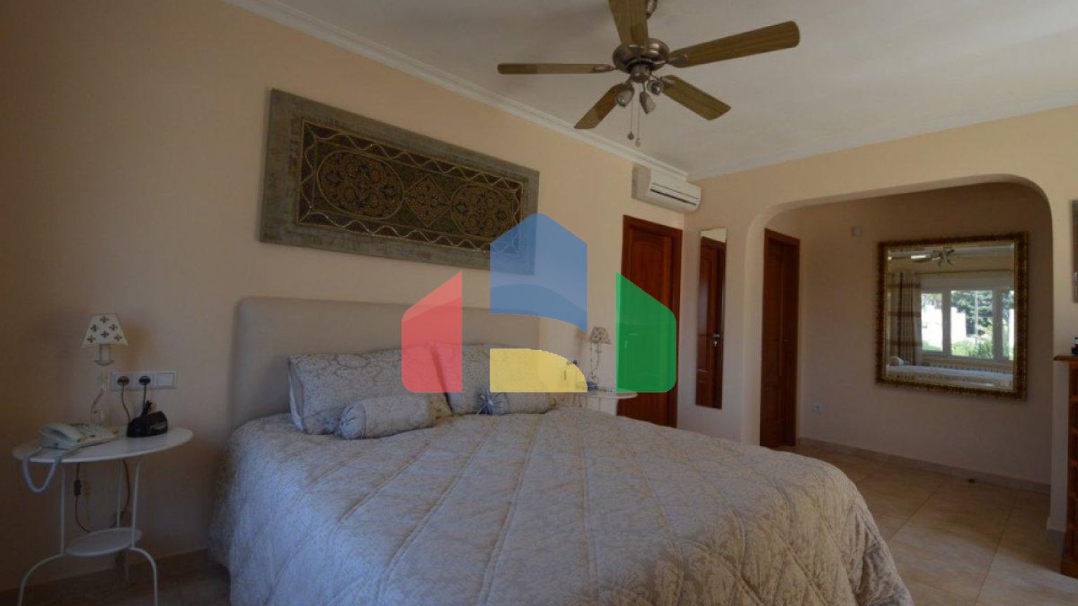 Большая вилла в престижном районе Кабо Роиг