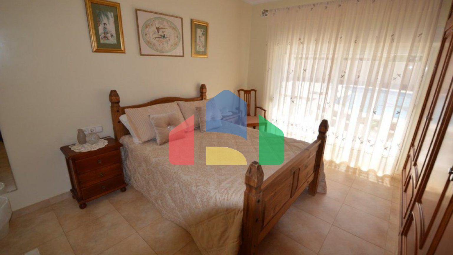 Большая вилла в престижном районе Кабо Роиг