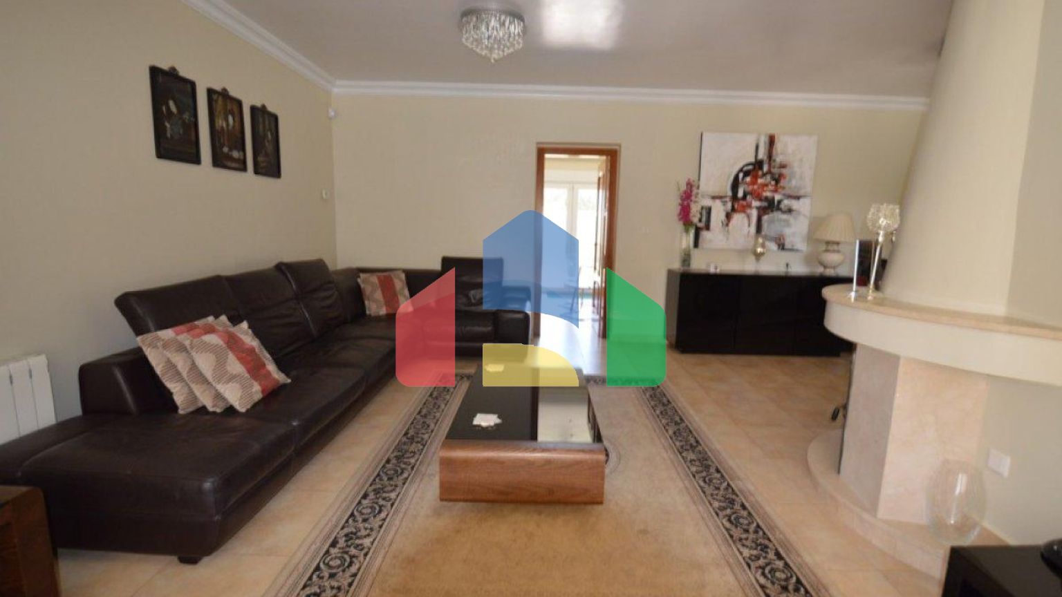 Большая вилла в престижном районе Кабо Роиг