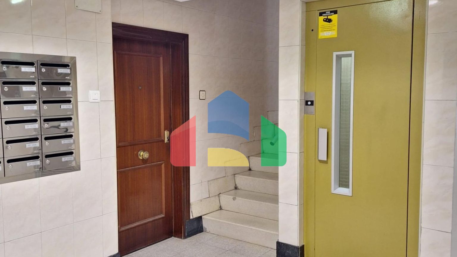 Апартаменты в Mieres ID AS017