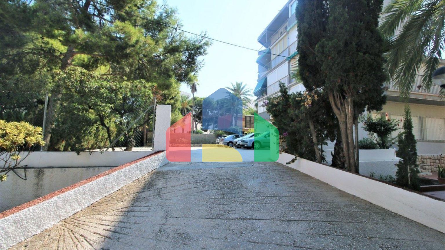 Интересная квартира в 500 метрах от пляжа Сан-Хуан