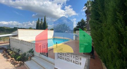 Вилла на продажу в Альгимия де Альфара