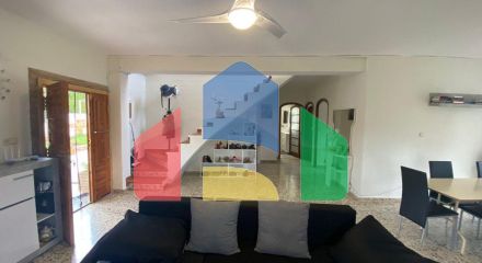 Вилла на продажу в Альгимия де Альфара