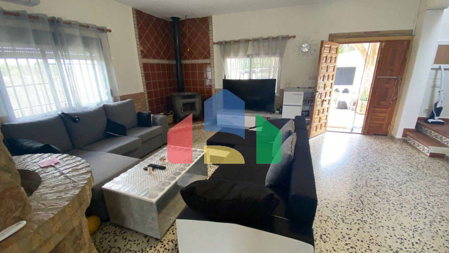 Вилла на продажу в Альгимия де Альфара