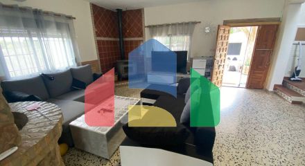 Вилла на продажу в Альгимия де Альфара