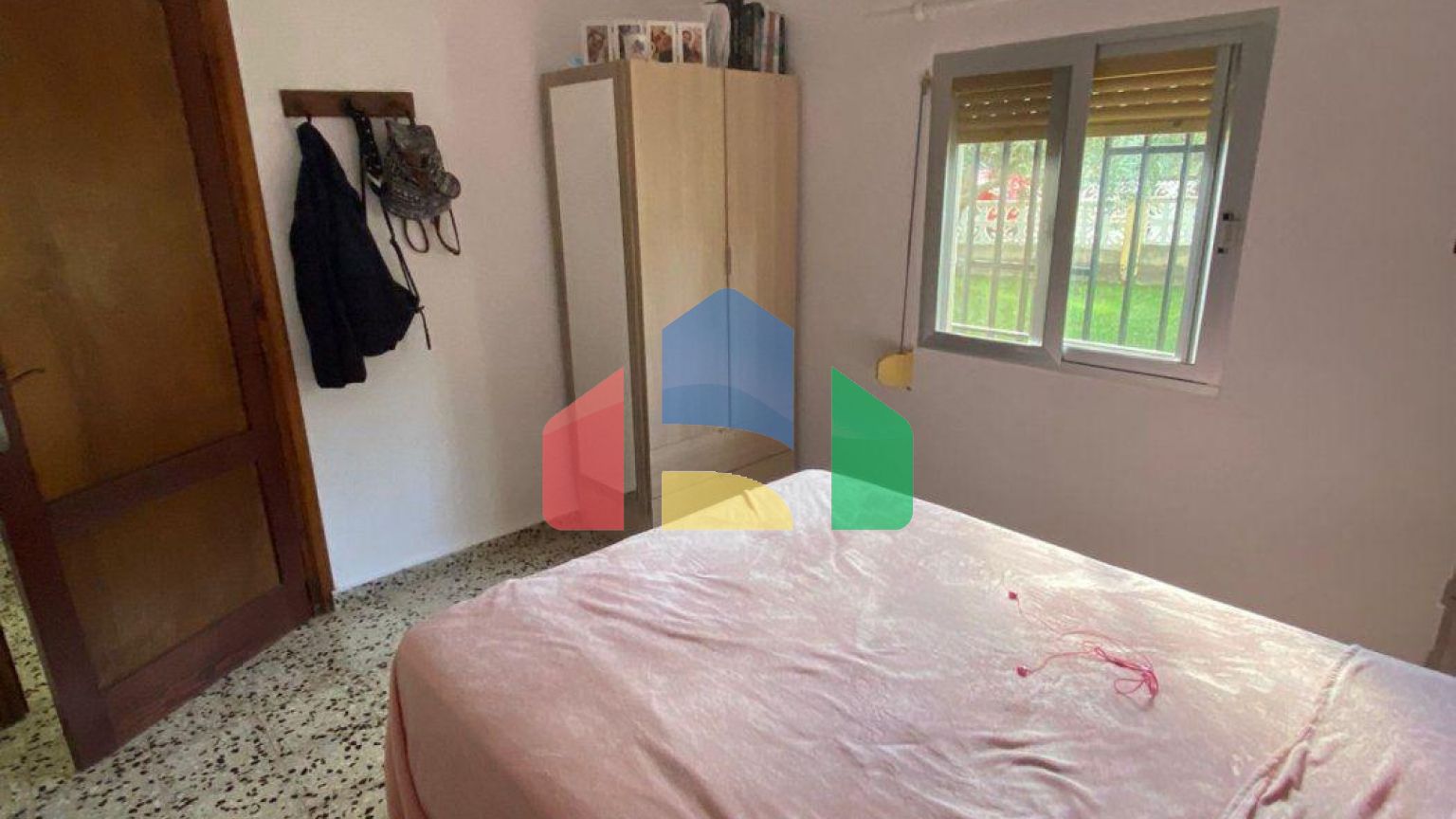 Вилла на продажу в Альгимия де Альфара